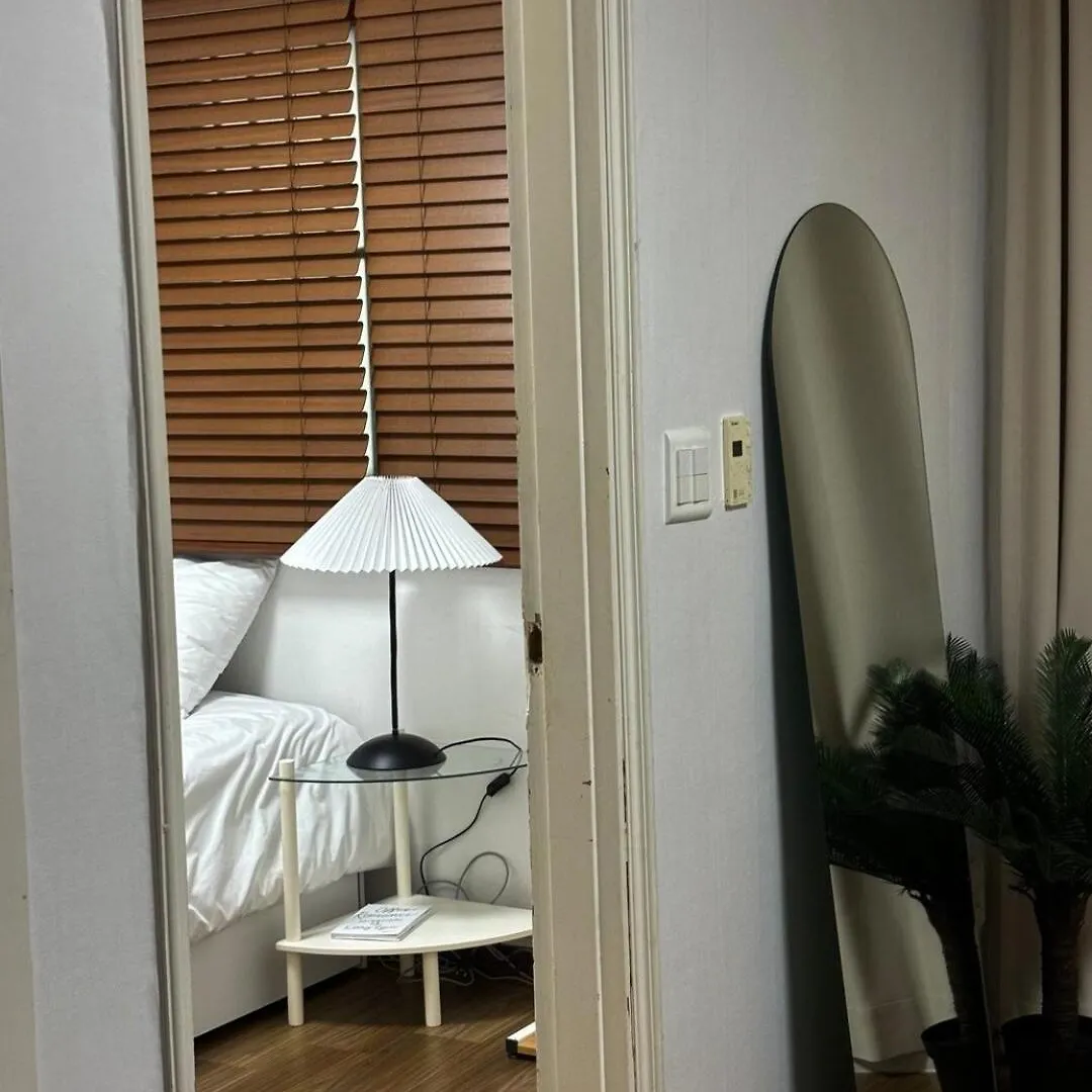 别墅 5 Minutes From Isoo Station, 3 Rooms, 4 Beds, 10 Minutes From Gangnam Station 首爾